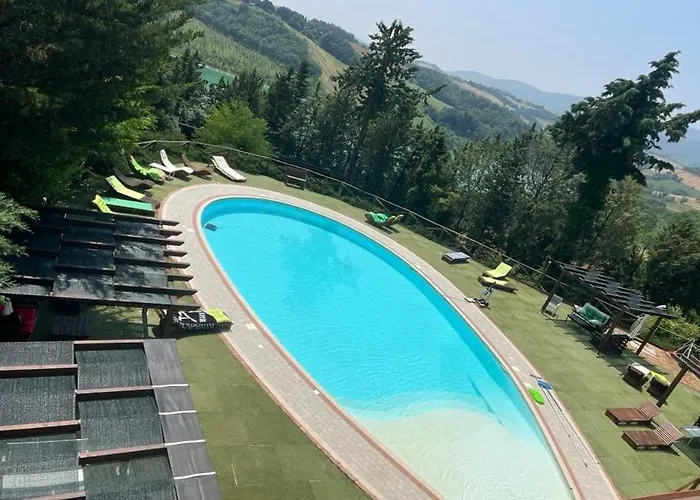 Colle Sul Lago